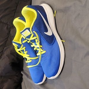 Men's Nike shoes